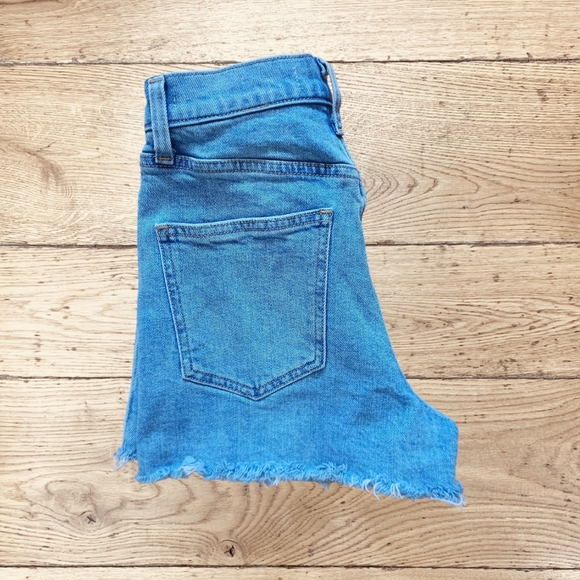 Denim Forum Aritzia Women's The '50s Arlo Short Hi-Rise Medium Wash Denim Shorts - Picture 12 of 16